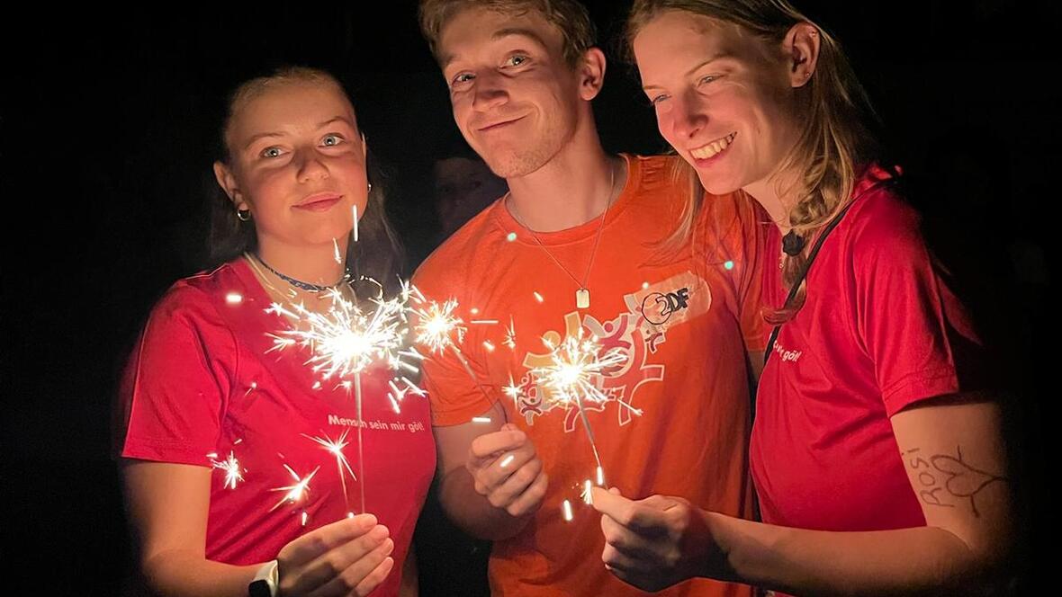 2025-07-17_09-17-12-1000035241