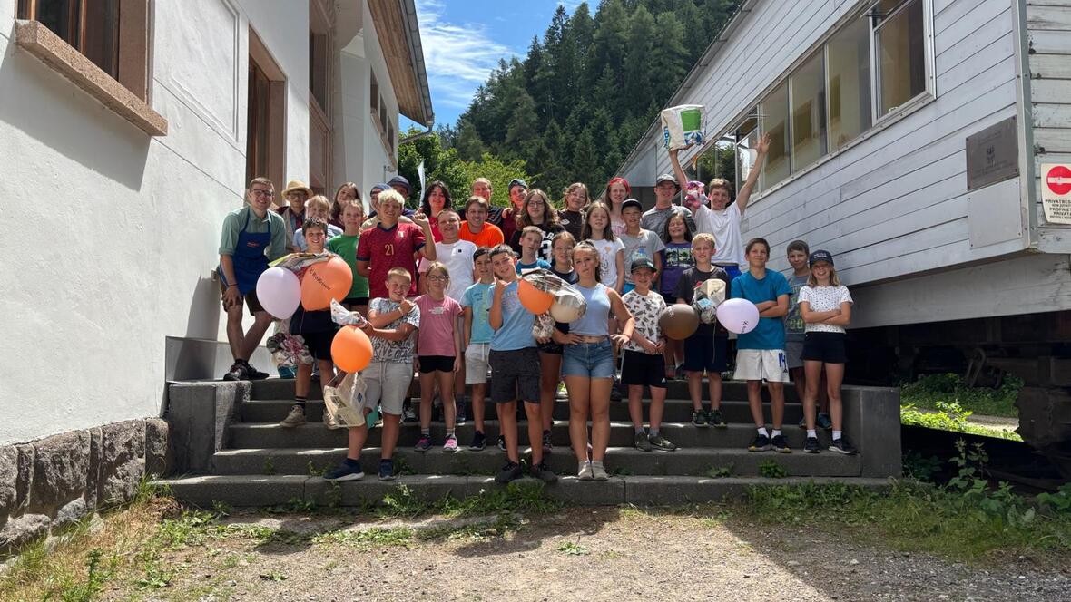 2025-07-17_09-17-12-1000035242